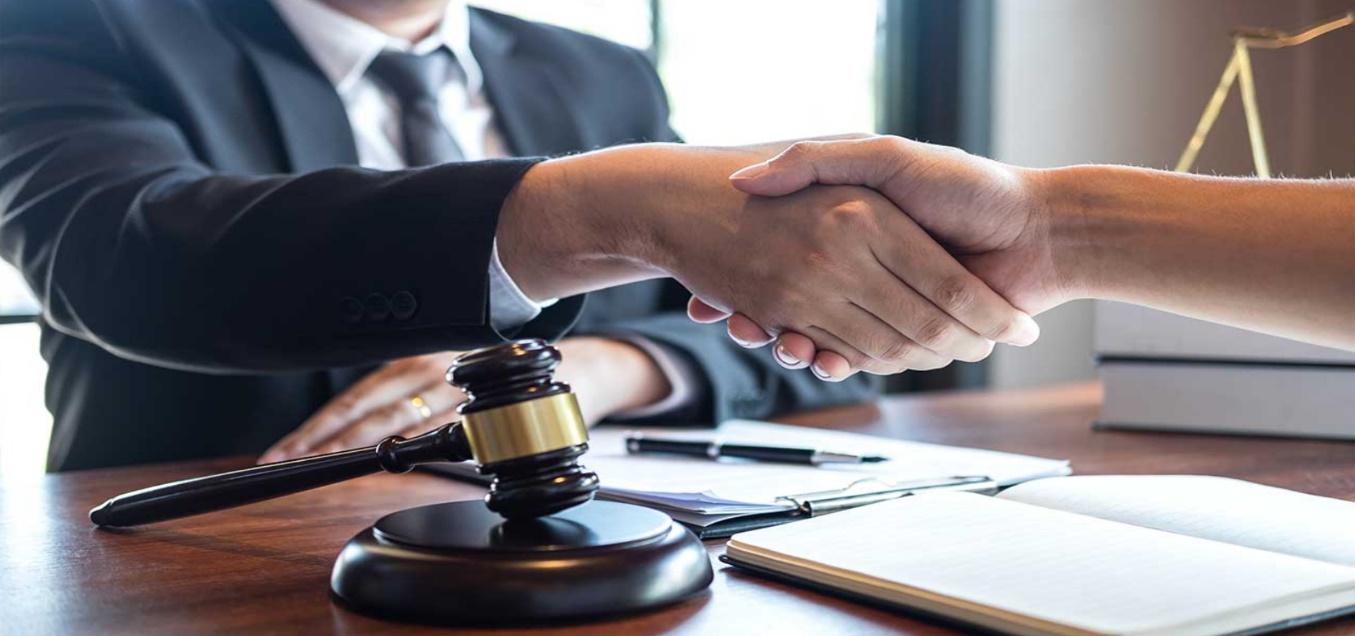 How Much Do Personal Injury Lawyers Cost