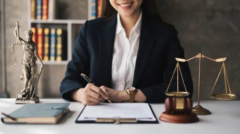 Your Trusted Advocate: The Accident Attorney's Role Deenpa.com