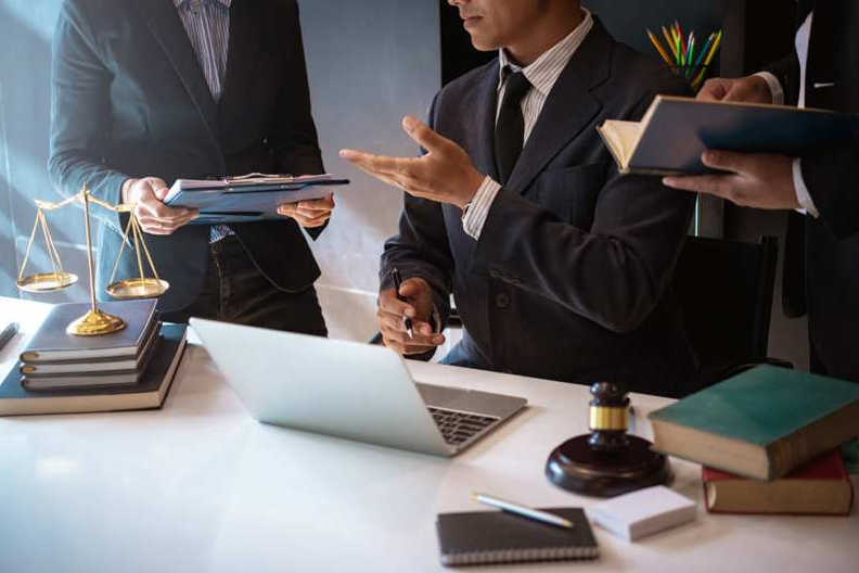 Benefits of Hiring Michael Mosberg Lawyer