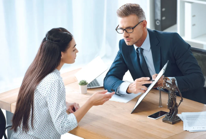 How a Business Lawyer Can Help Resolve Company Disputes